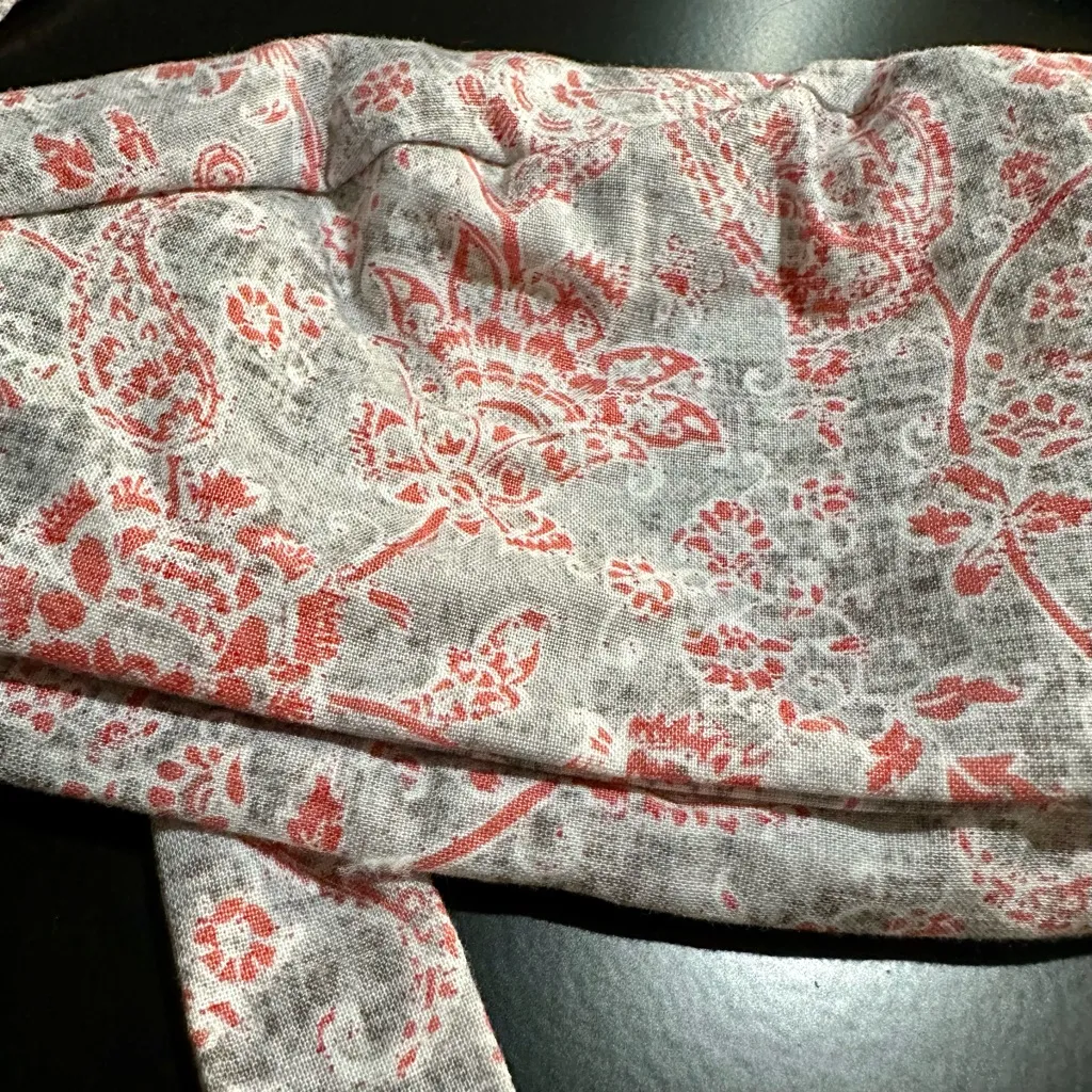 Floral Red and White Nurse Hat (906) - Image 2