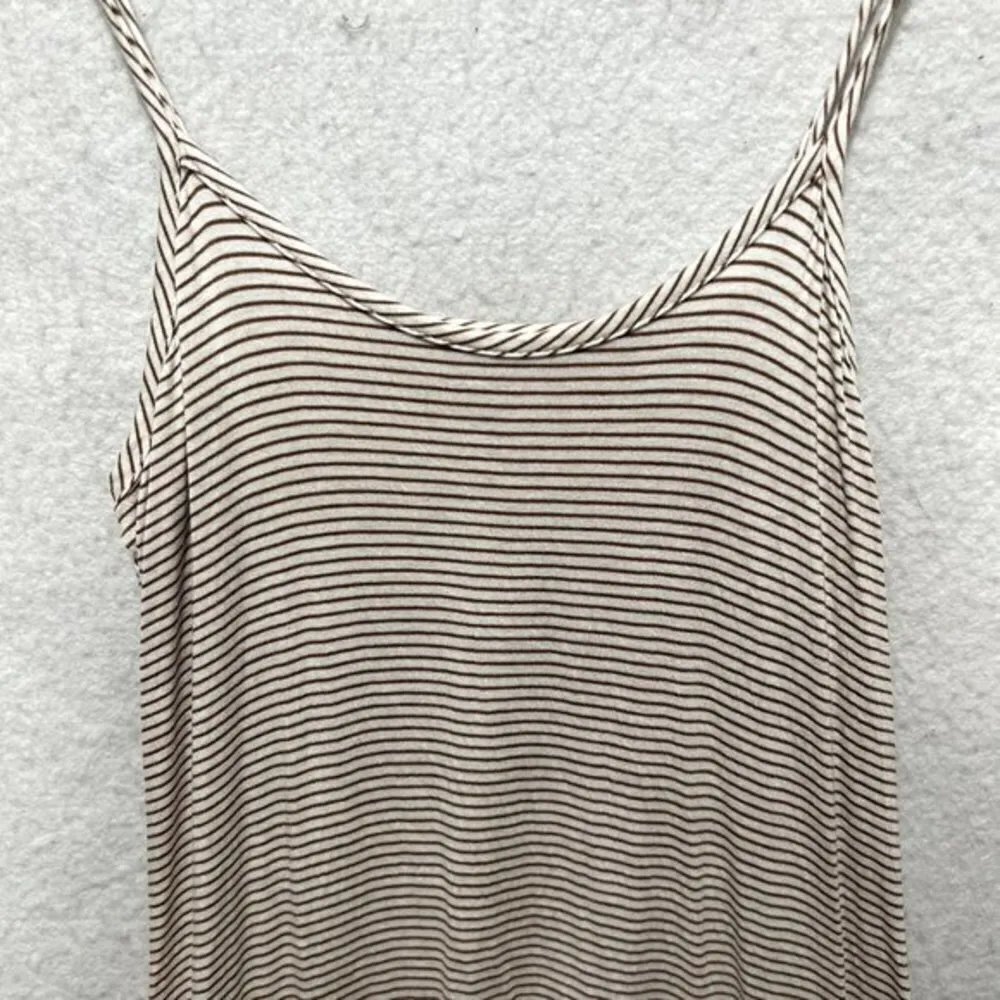Logo Layers Womens Tops Size XS Striped Shark Bite Hem Tank‎ - Image 3