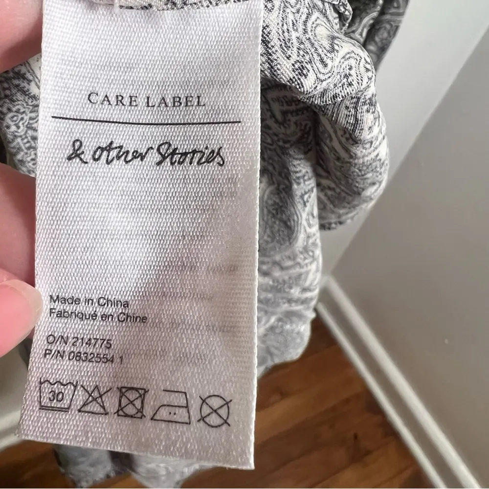 & Other Stories Paisley Puff Sleeve Mini dress White Black 6 - Image 15