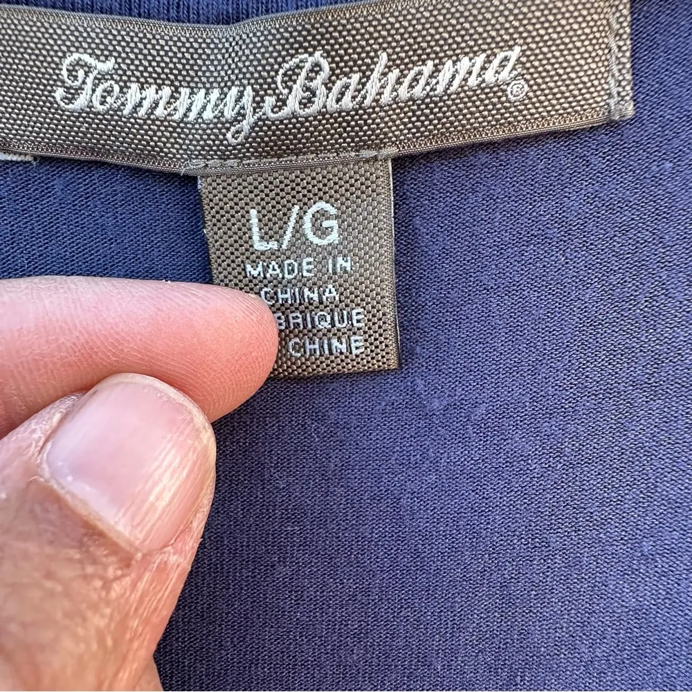 Tommy Bahama women's large navy sleeveless dress - Image 4