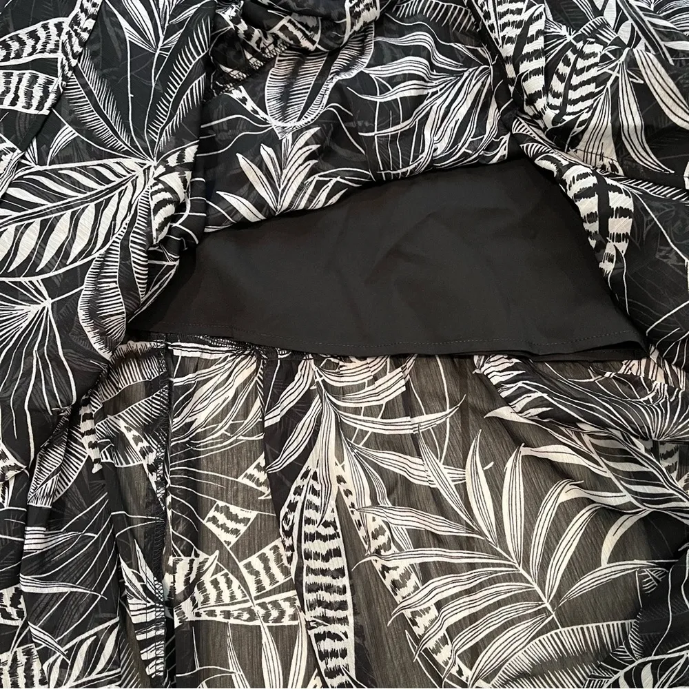 NWT, Banana Republic Factory Palm Print Maxi Dress, Sz XS - Image 9