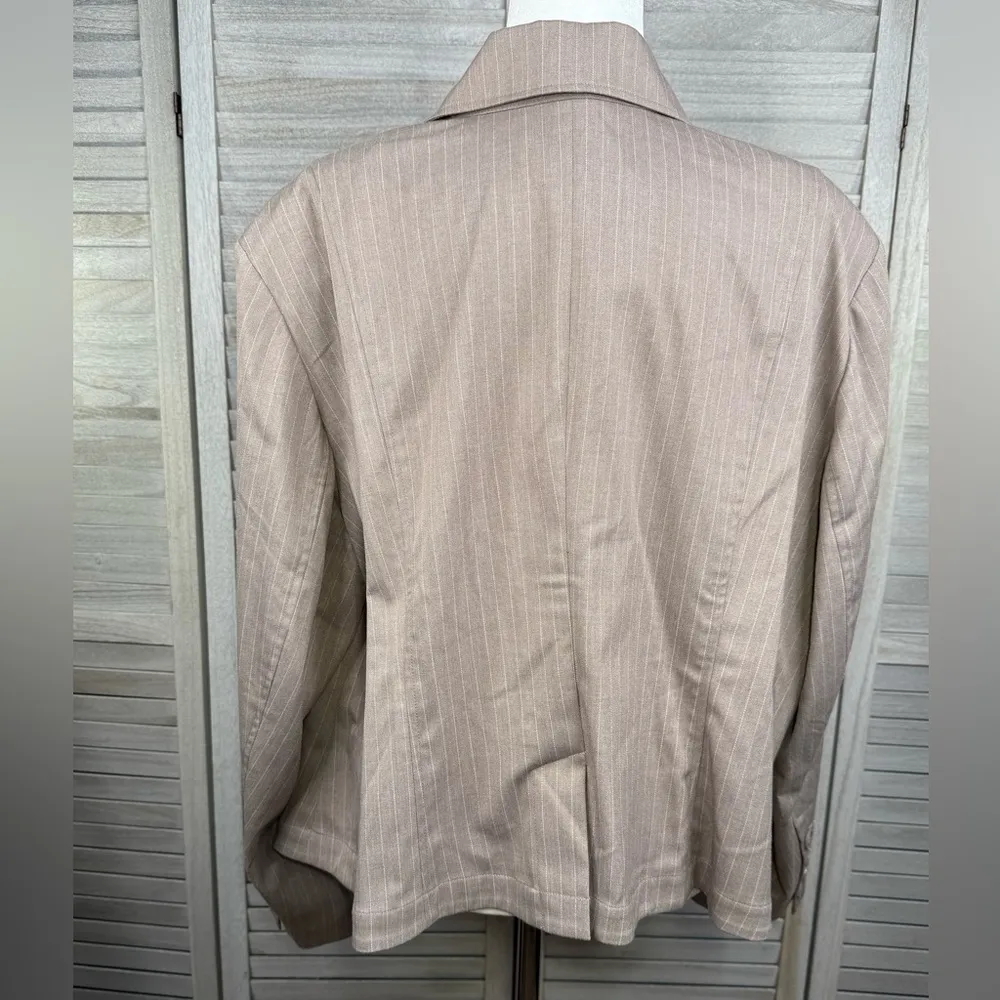 LANE BRYANT Beige Pinstripe Blazer/Suit Jacket-26 - Image 3