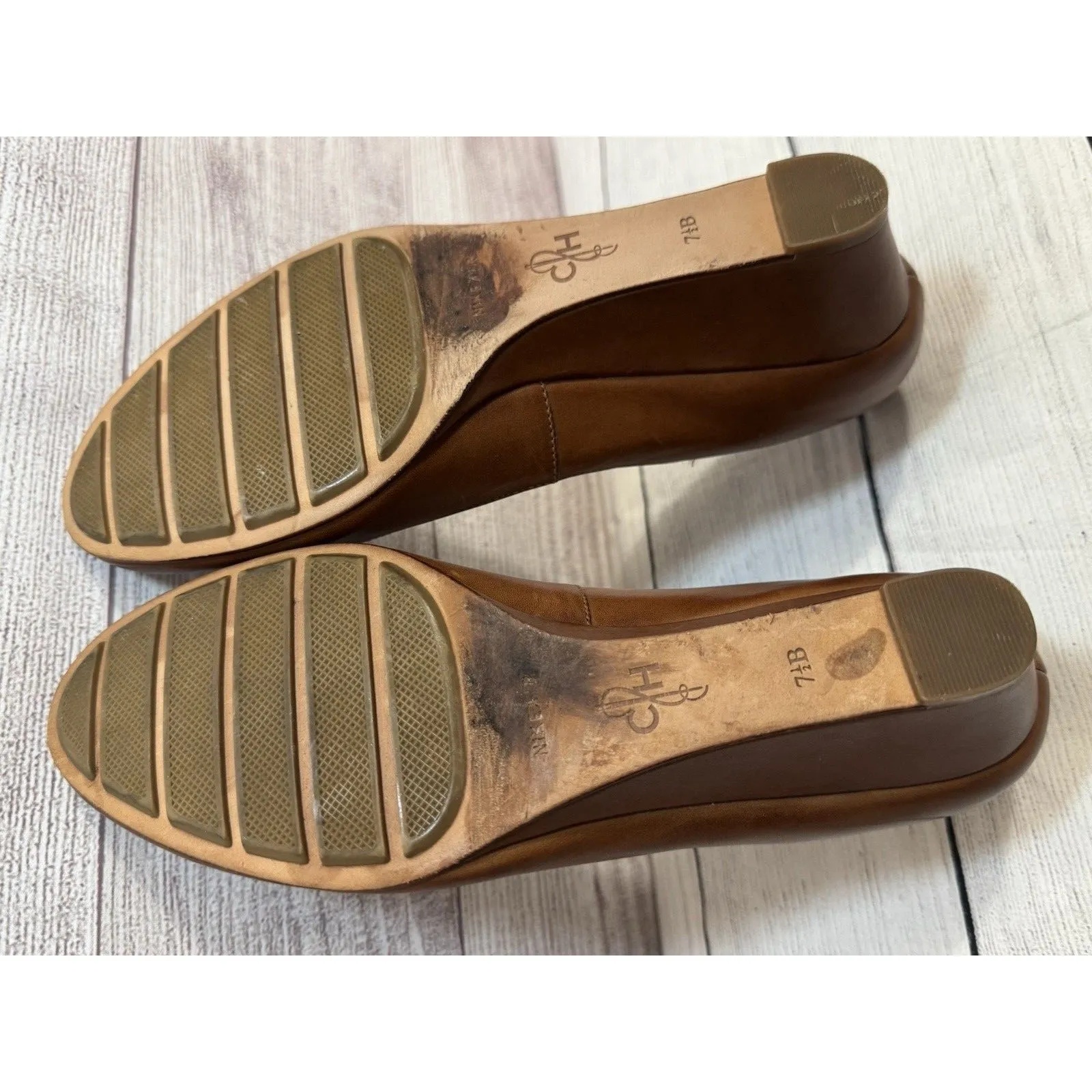 Cole Haan Brown Leather Round Toe Classic WEDGE Sz. 7.5 B - Image 9