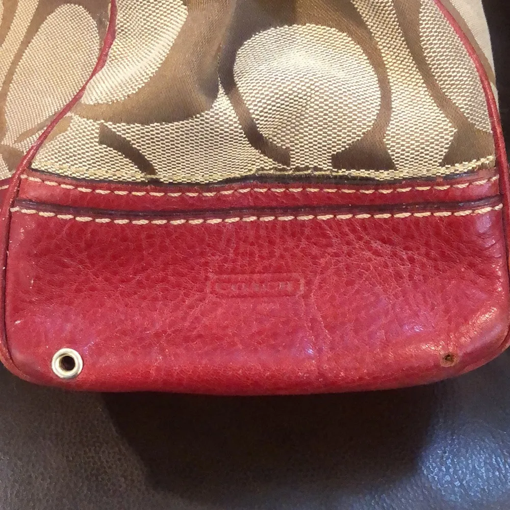 COACH Hampton Signature Logo Canvas Red Leather Shoulder Bag Rare - Image 12