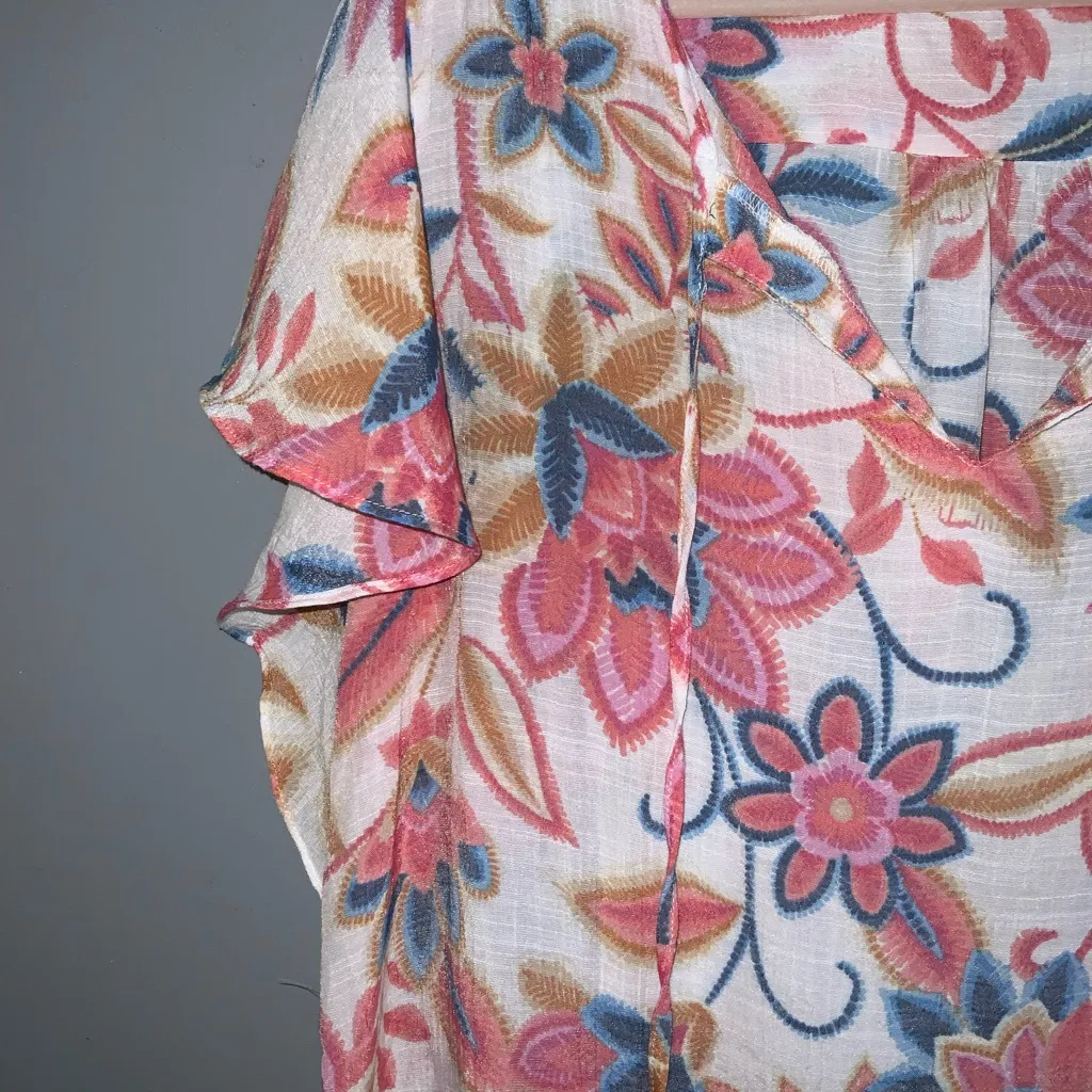 Counterparts Pink and Blue Floral Ruffle Short Sleeve Tie Front Blouse Large - Image 5