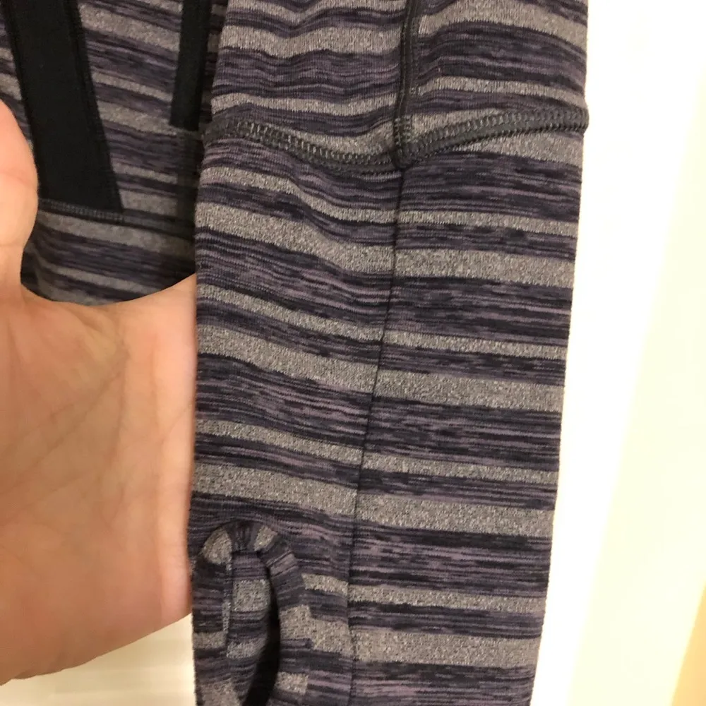 Lululemon athletica In stride hooded full zip jacket black gray stripe women’s 4 - Image 4