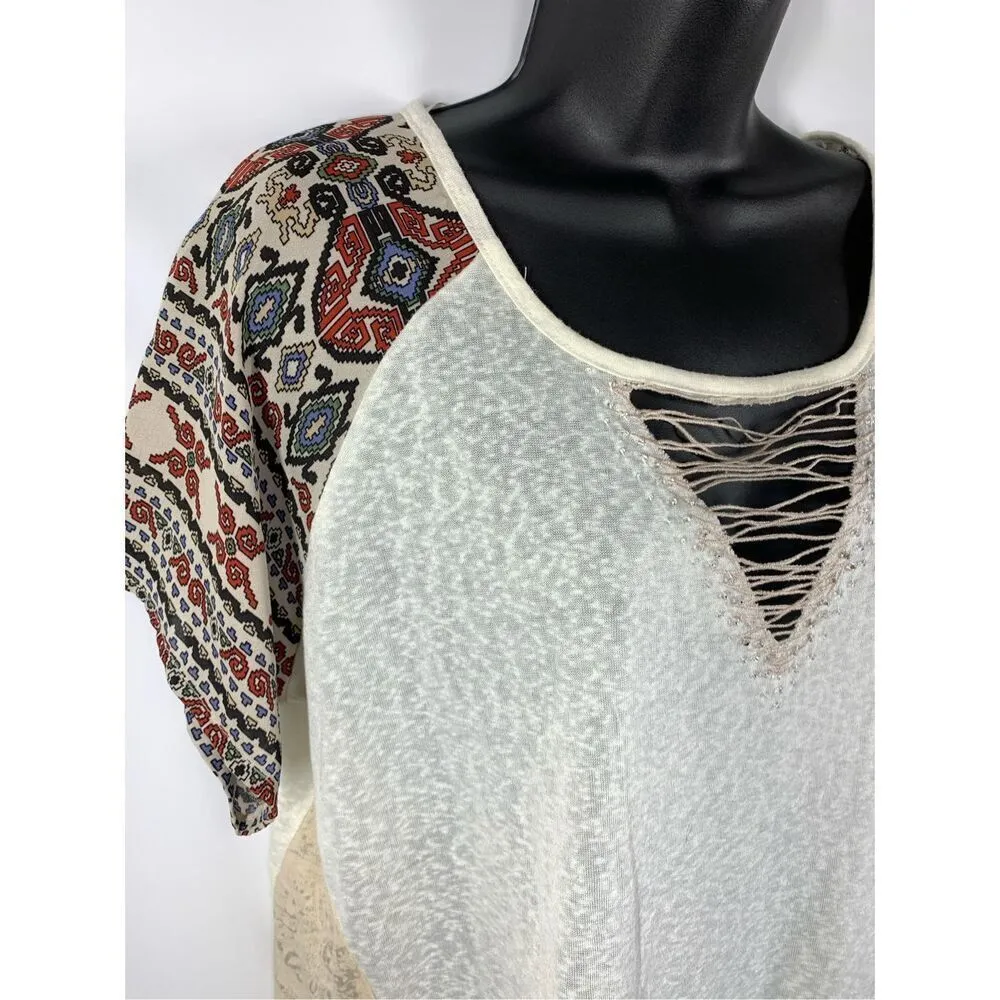 5---- Miss Me Buckle Aztec Paisley Sheer Side and Collar Bead Detail Top Size Me - Image 6