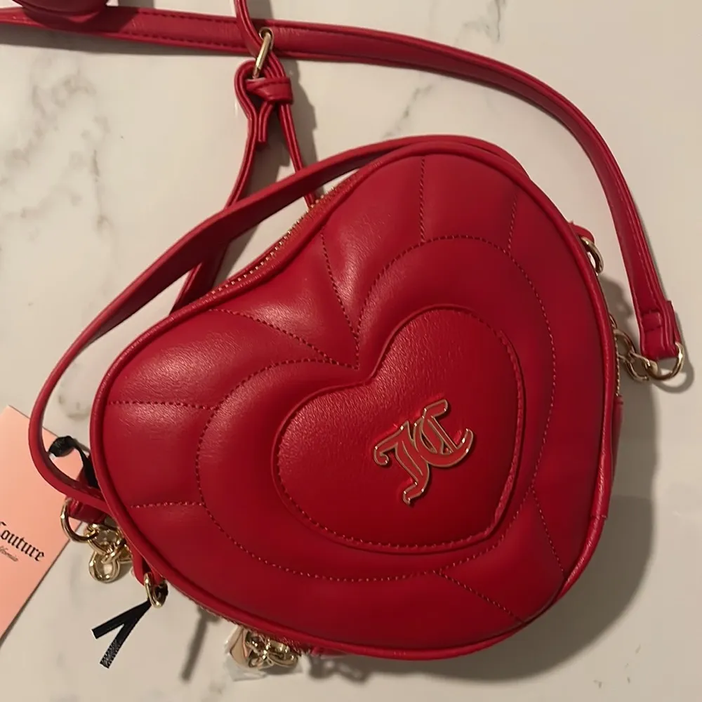 Juicy Couture bag Cool Red Heart Shaped Only You Crossbody New size small - Image 2