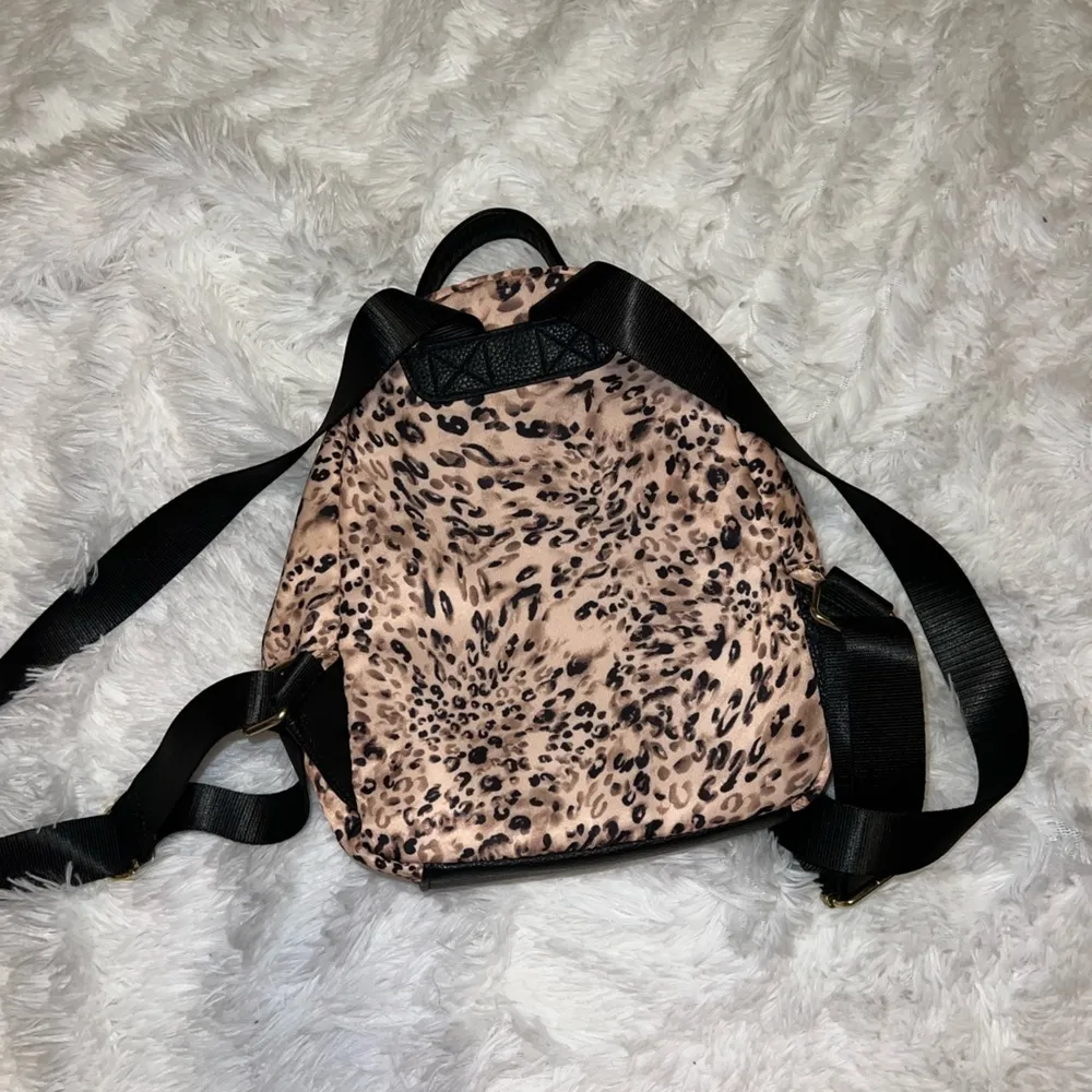 Juicy Couture Cheetah Print / Leopard Small Backpack Purse - Image 5
