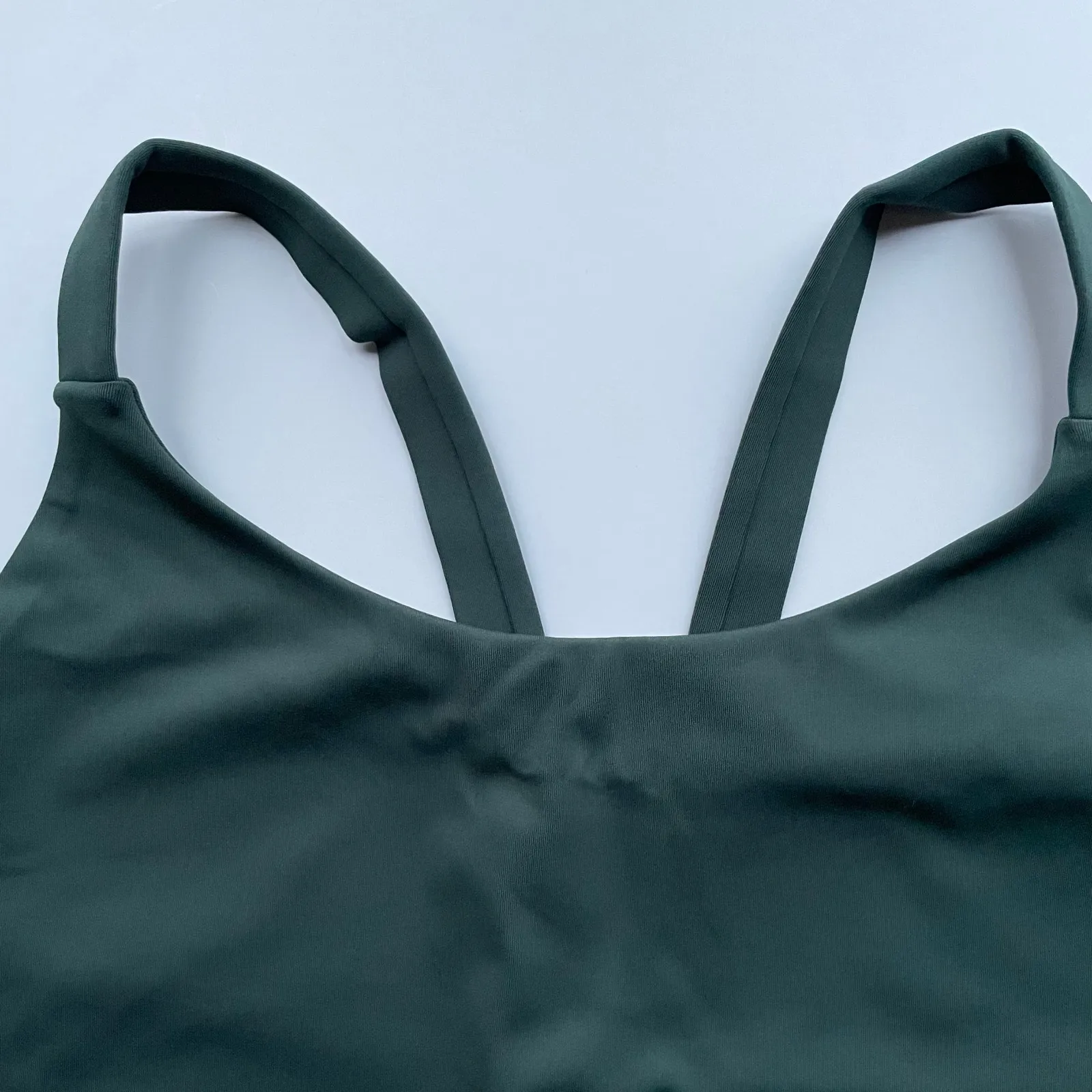 Girlfriend Collective Lou Sports Bra V-Back Green Size XXL NEW - Image 3