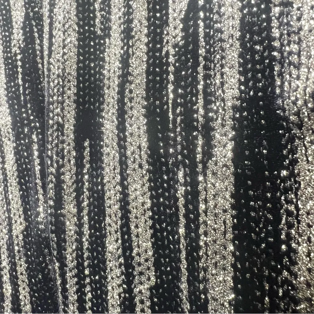 Calvin Klein Black & Gold Metallic Velvet Glitter Faux Wrap Dress Size 12 - Image 8