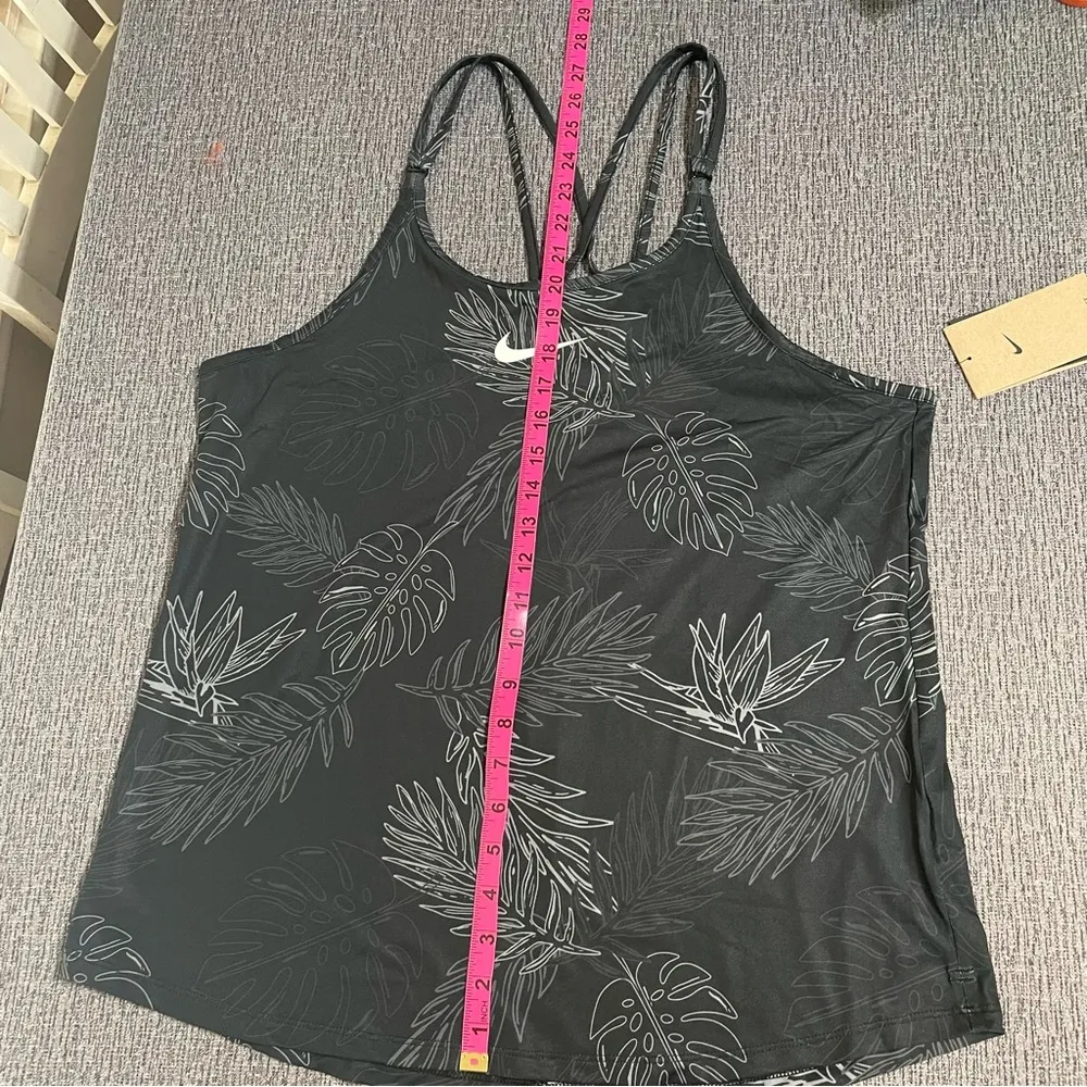 Nike Women’s Tank Top - Image 14