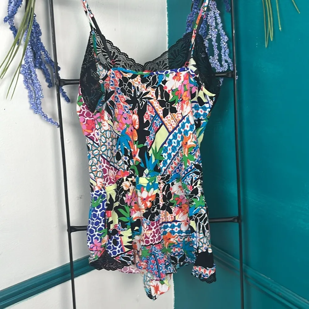 Josie Natori Floral Lace Sleeveless Romper Pajamas Size small Black - Image 5