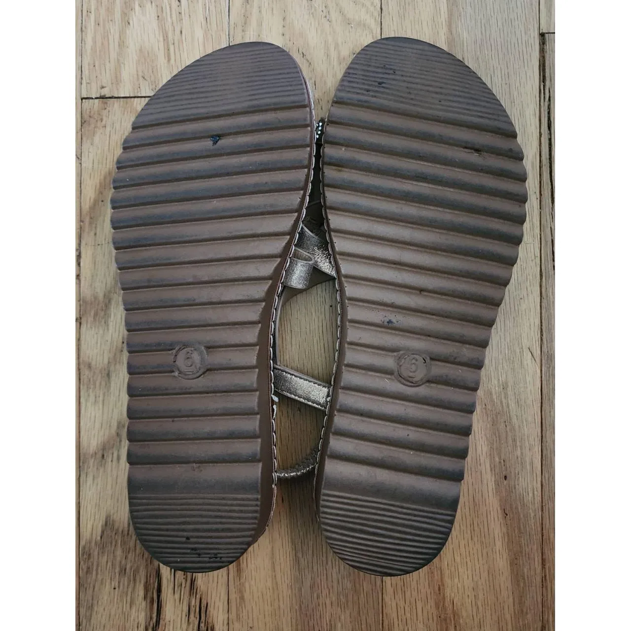 Sandals Womens‎ Size 6 Copper Flat Embellished Straps Boho Chic Summer - Image 4