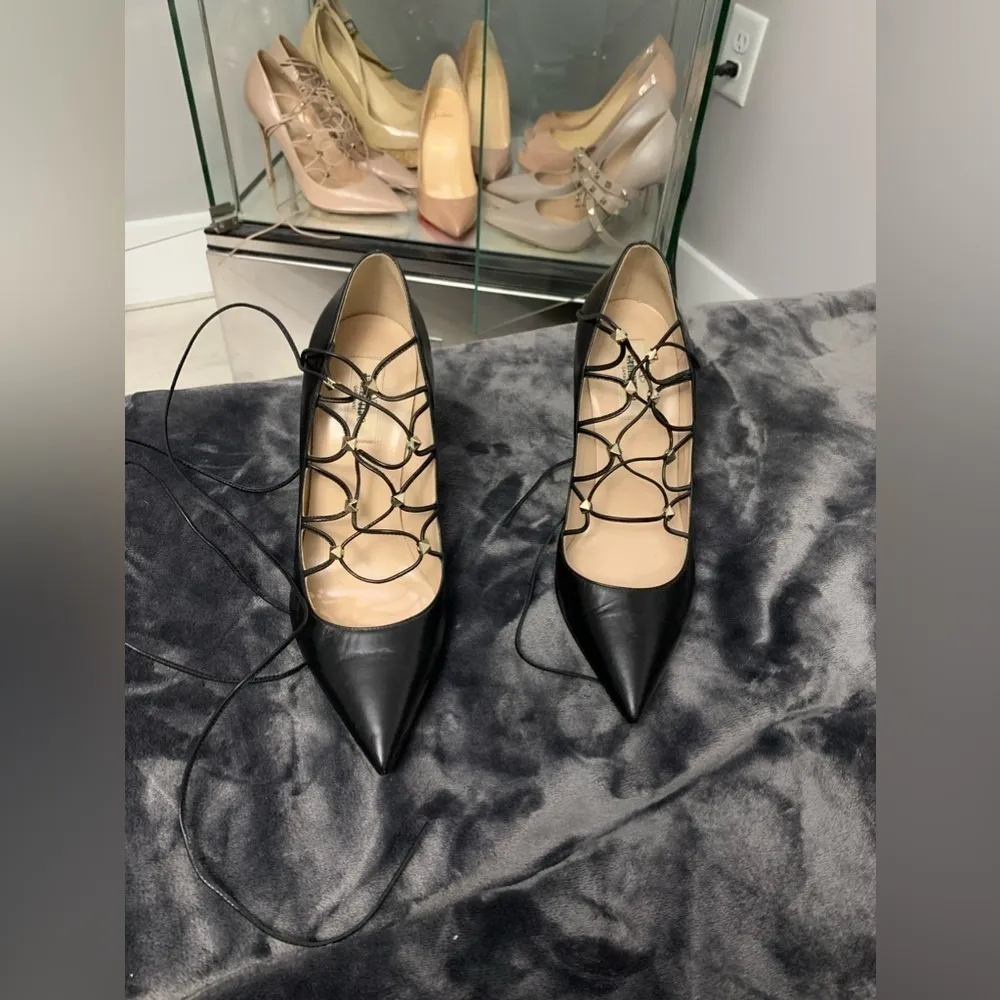Valentino Garavani EU 39.5 Rockstud Laceup Heels, Black - Image 5