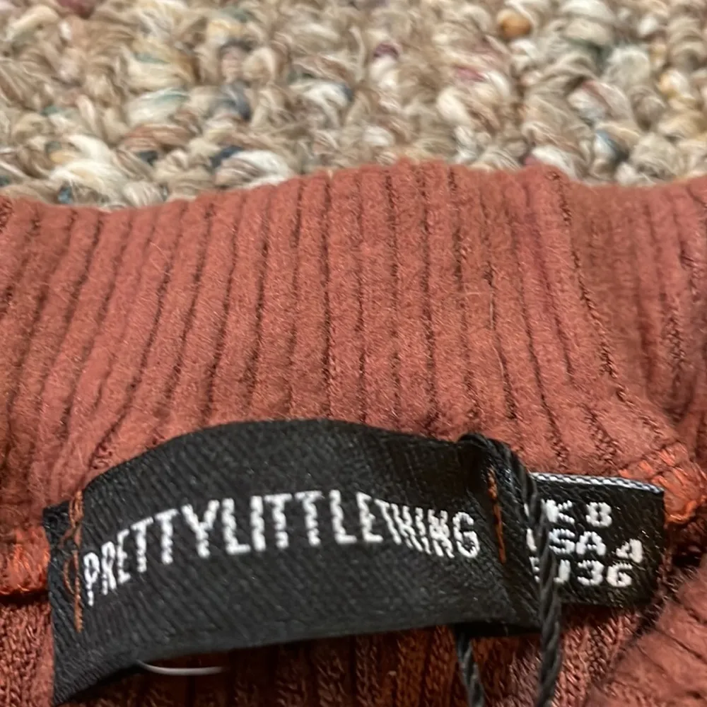 Womens Pretty Little Thing Petite Chocolate Brown Brushed Mini Skirt - Image 7