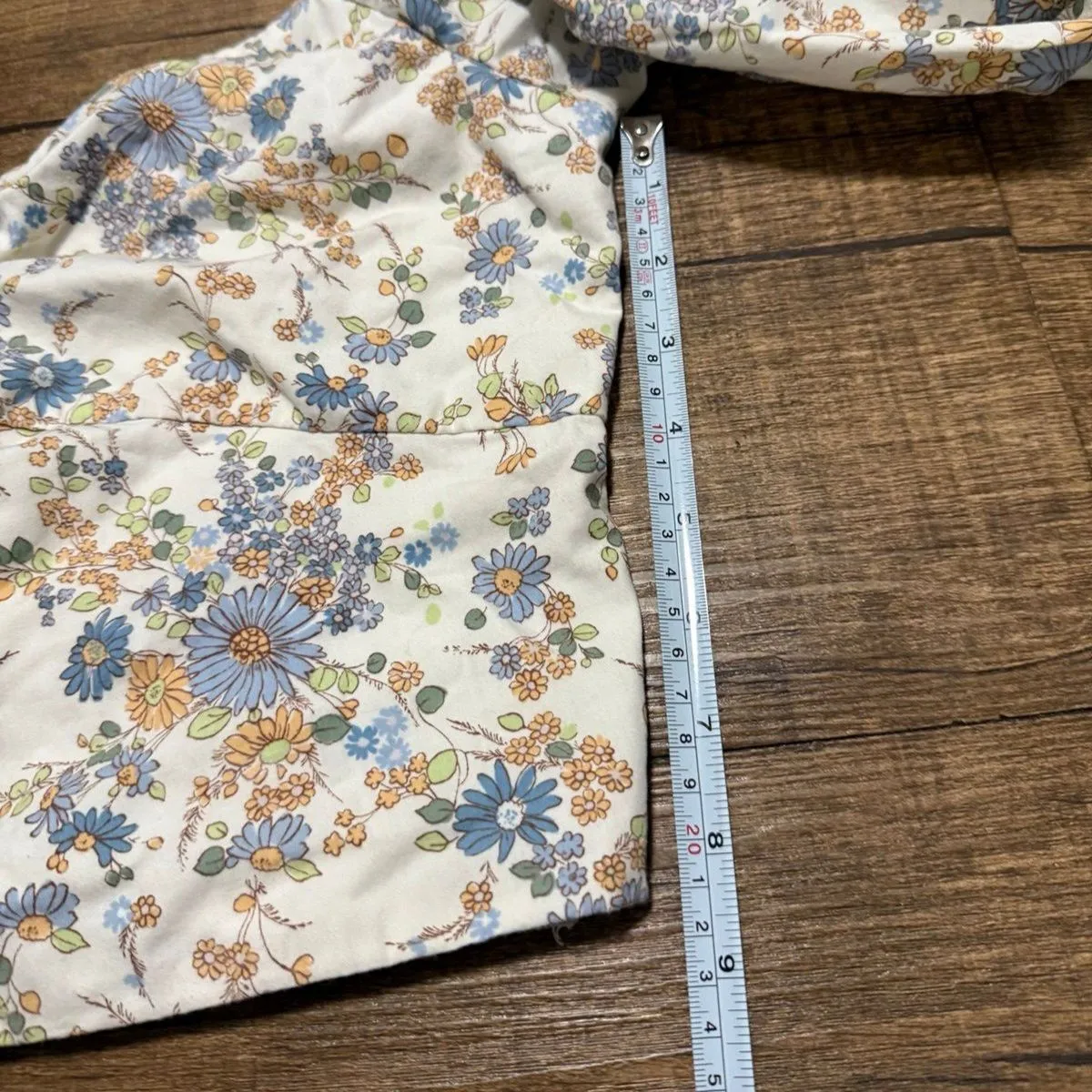 Abercrombie & Fitch floral keyhole puff sleeve cottagecore top - Image 6