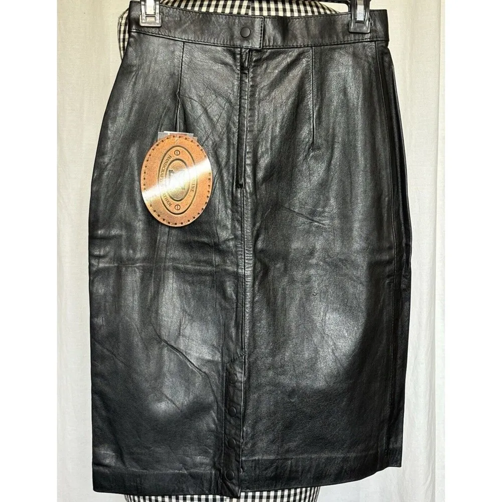 NEW! Rafferty 100% Leather Midi Skirt Front Snap Slit detail Size 9/10 NOS Black - Image 2