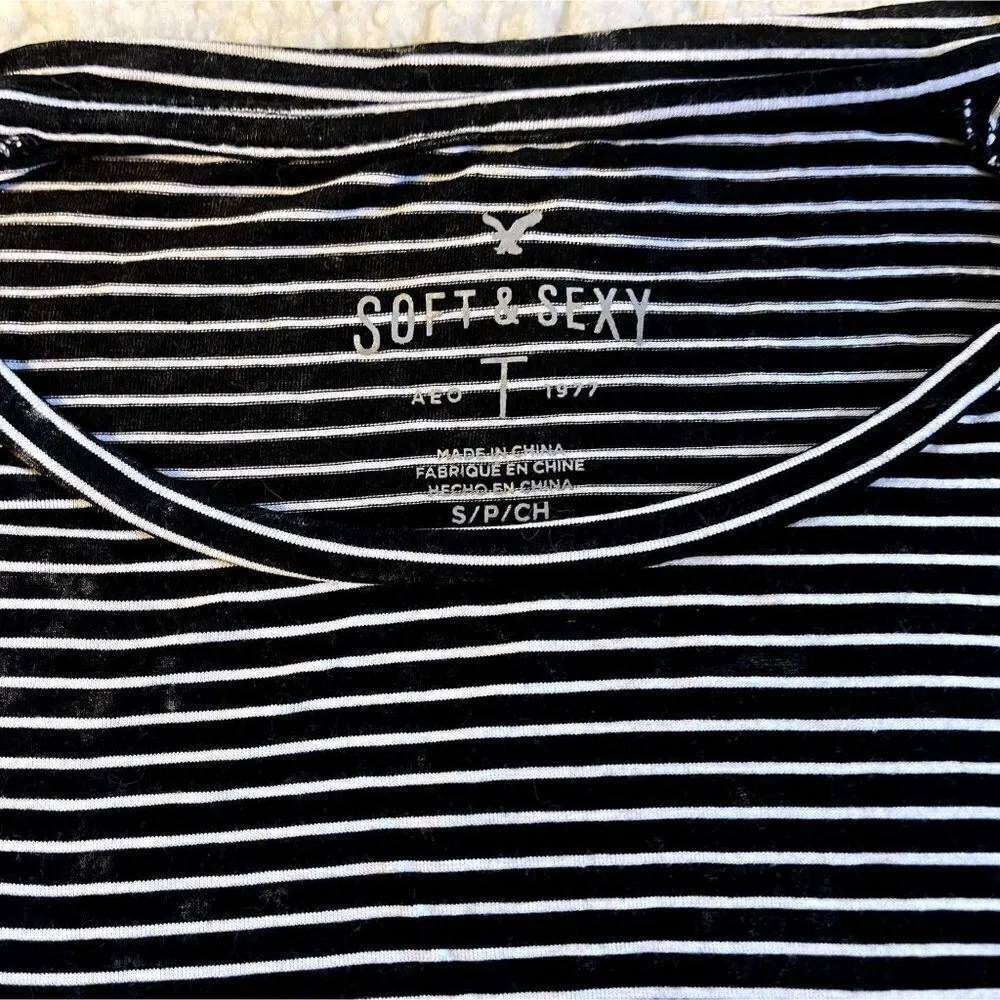 American Eagle Outfitters Black and White Soft & Sexy Long Sleeve Shirt - Image 6