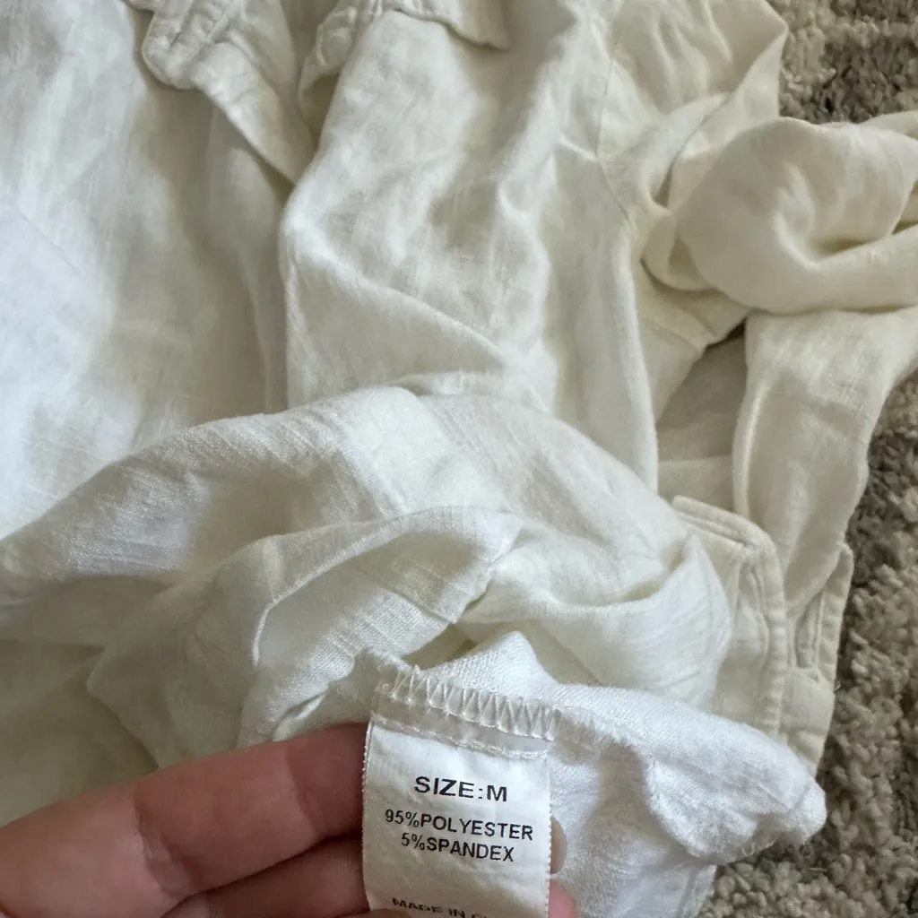 Amazon White linen style Button Up🤍 - Image 2