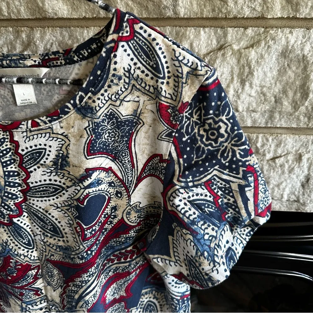 Christopher & Banks paisley floral print t shirt large red blue cream - Image 4