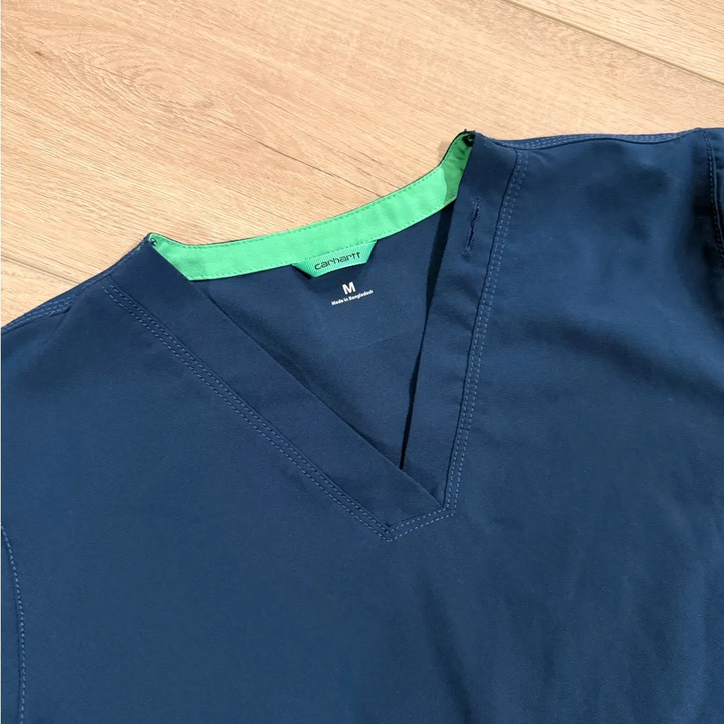 Carhartt  Navy Blue Scrub Top Women Medium - Image 2