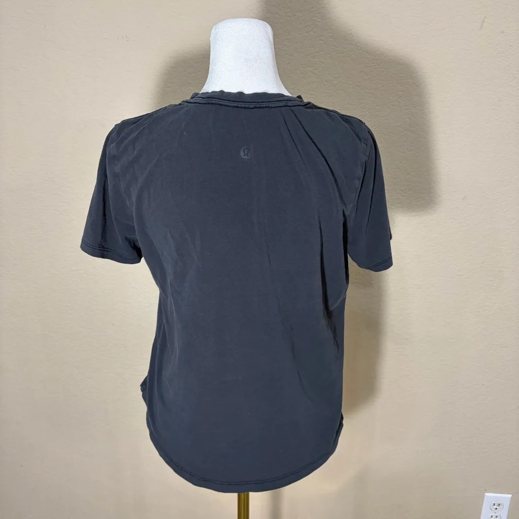 Lululemon Love Crew Short Sleeve T-Shirt Black Women’s PtP 18” Across Outdoor - Image 3