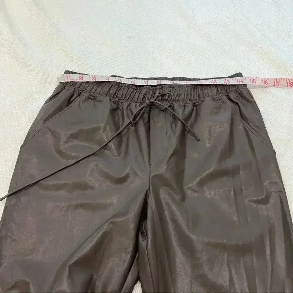 The Reset R | Label • Vegan Leather Joggers size s Brown - Image 9