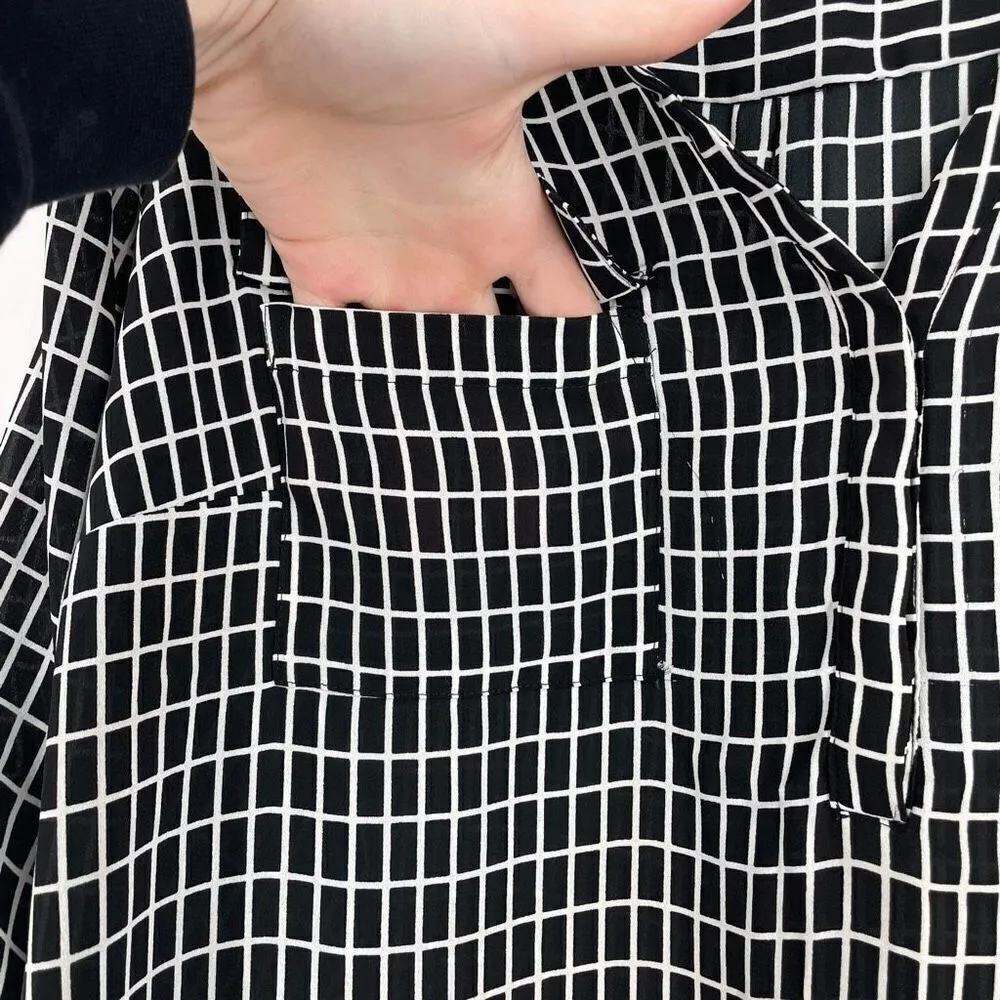 Torrid Womens Windowpane Plaid High Low Hem Split Neck Blouse Black White Size 2 - Image 6