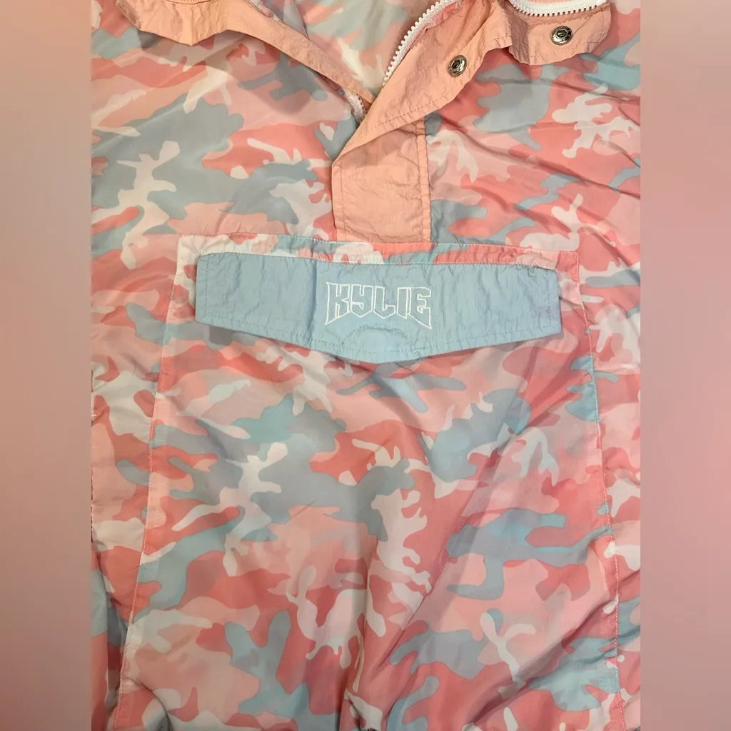 Kylie Camo Anorak Jacket Windbreaker Kangaroo Pocket Oversized Half‎ Zip Large Pink - Image 7