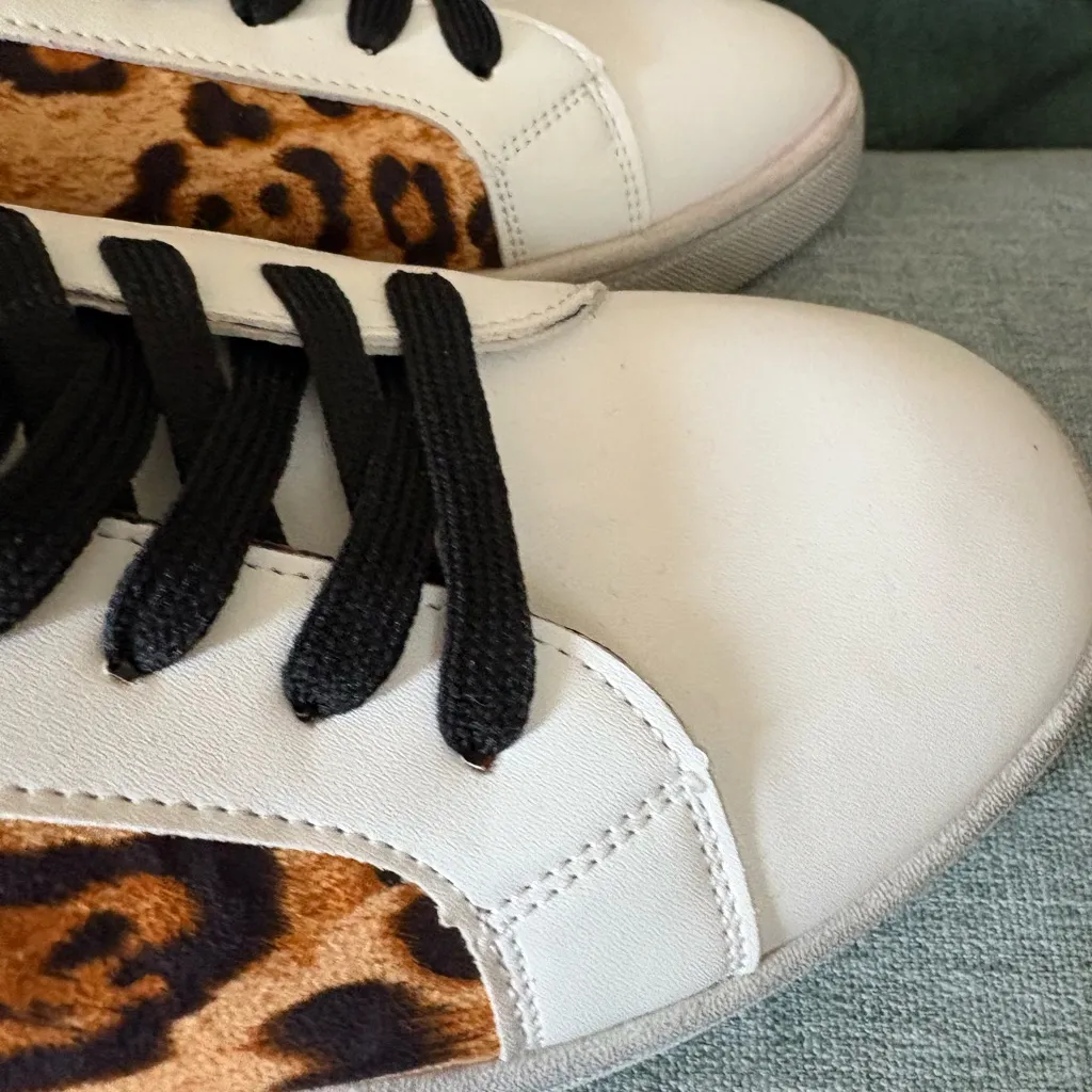 Yoki White and Gray Sneakers - Image 3