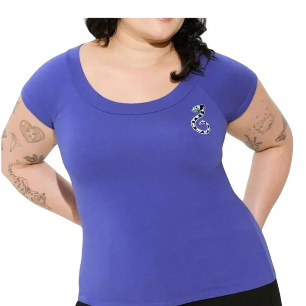 Torrid x Beetlejuice Snake Tee | 4X | NWT ✨ - Image 2