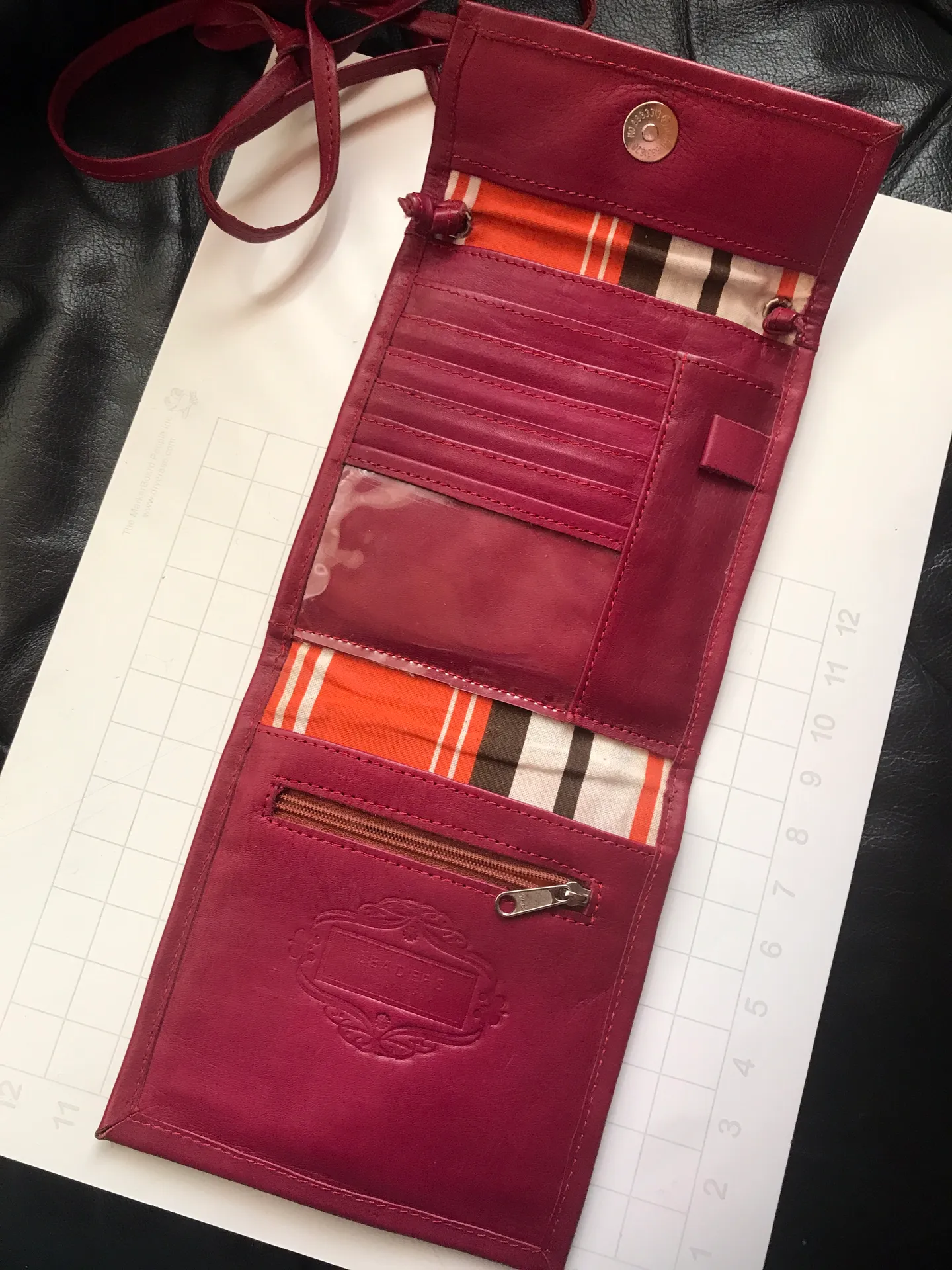 Leaders Leather Wallet Crossbody - Image 3