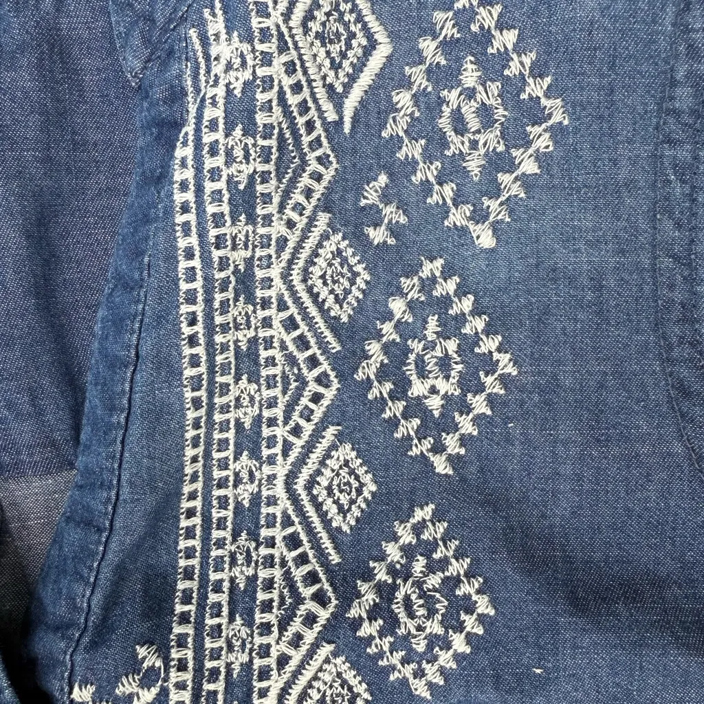 Vintage America Denim Blue Embroidered Blouse Size XS - Image 3