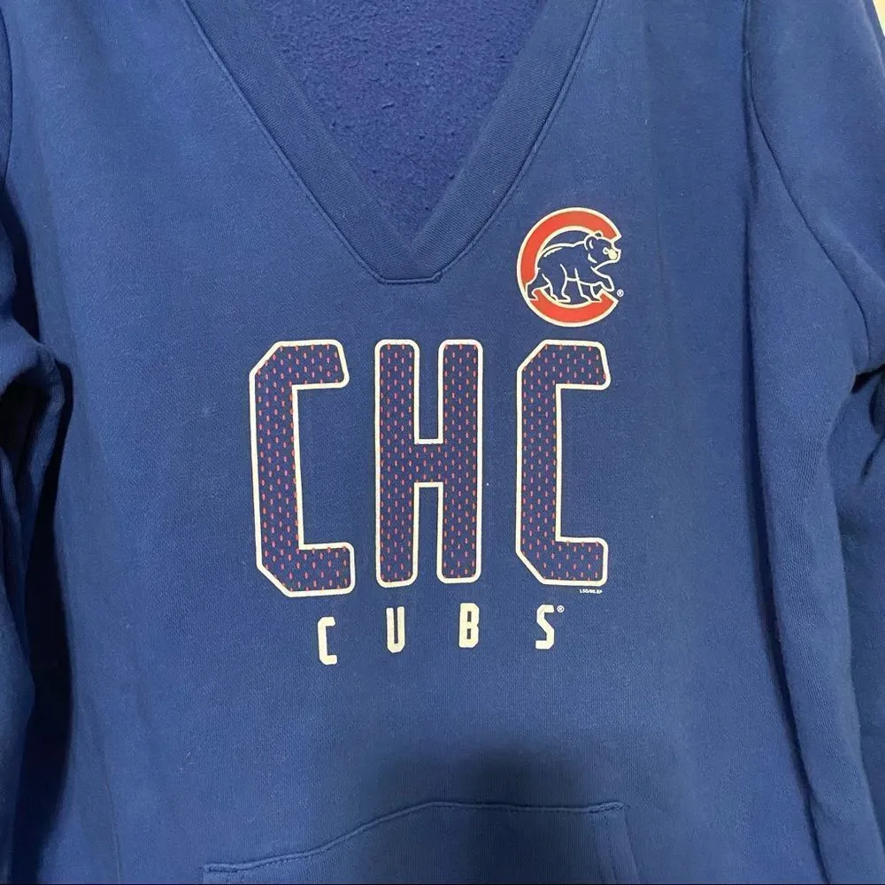 Genuine Merchandise Womans Cubs V-Neck sweatshirt hoodie, front tunnel pockets - Image 3