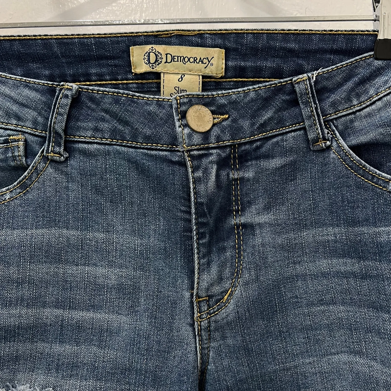 Democracy Jeans Sz 8 Slim Straight Flood Embroidery Bohemian Distressed - Image 4