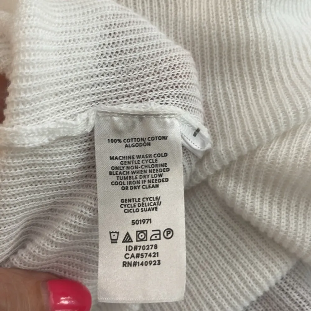 Lou & Grey white short sleeve light weight sweater, small - Image 6