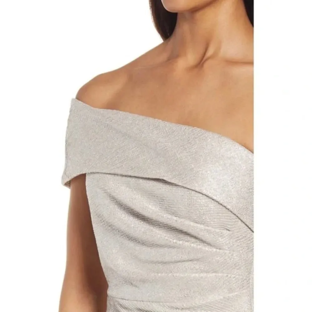 ELIZA J One-Shoulder Glitter Mermaid Gown in Beige Size US 0 - Image 8