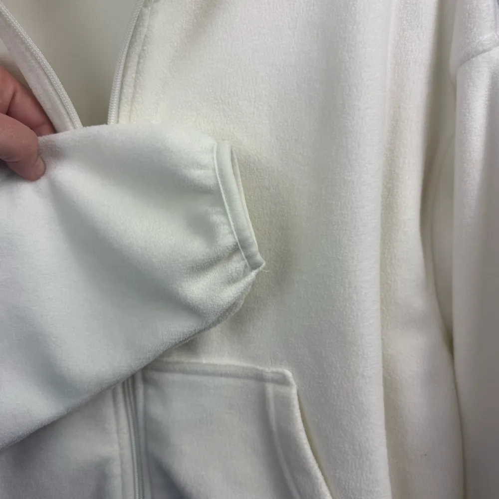 Women's Off White Fleece cropped  Jacket size Large - Image 4