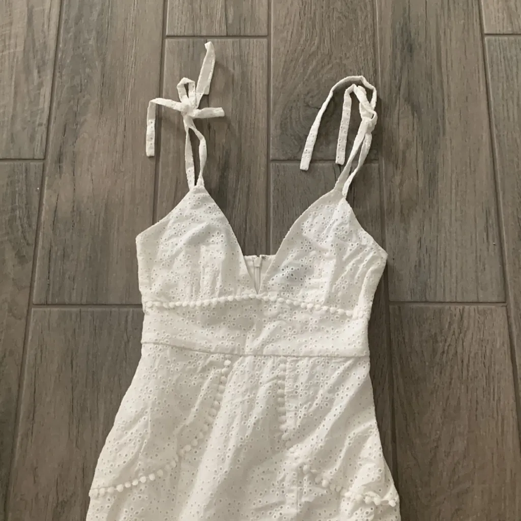 Majorelle white eyelet dress - Image 3