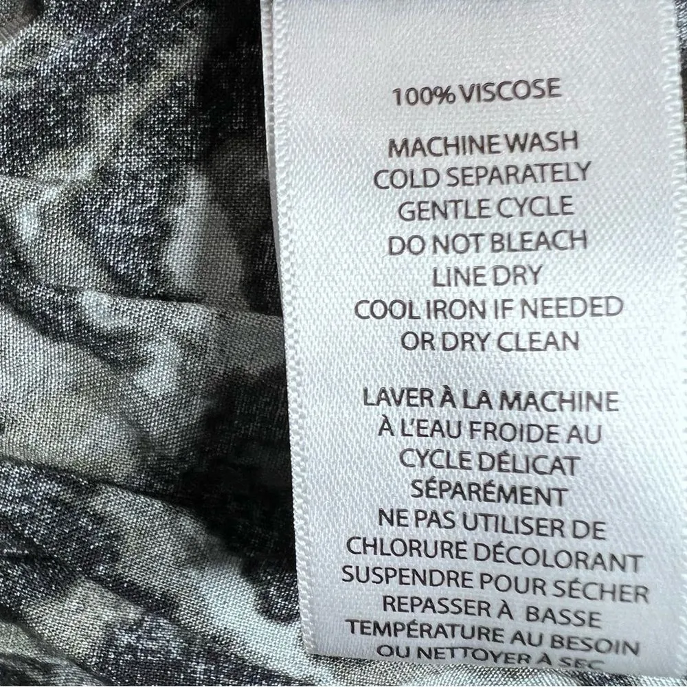 long sleeve Sage green & black smocked mini dress or tunic top - Image 10