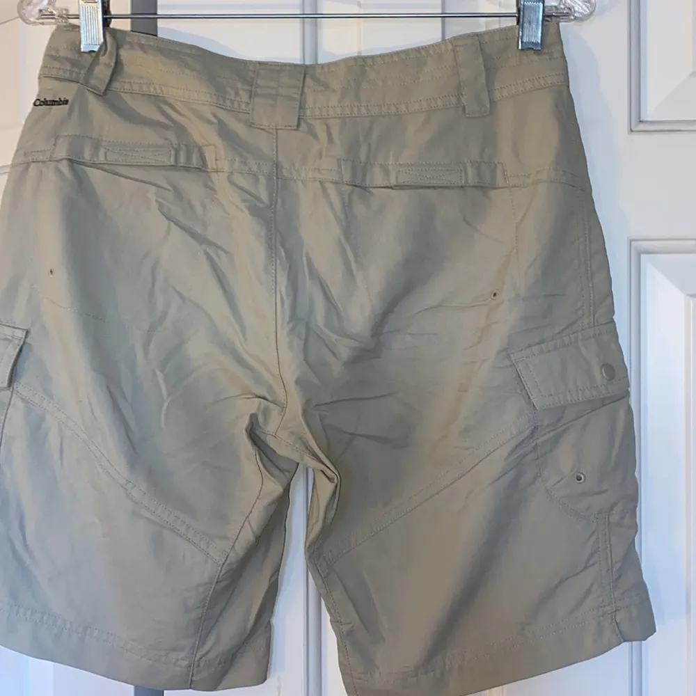 Columbia hiking shorts - Image 4