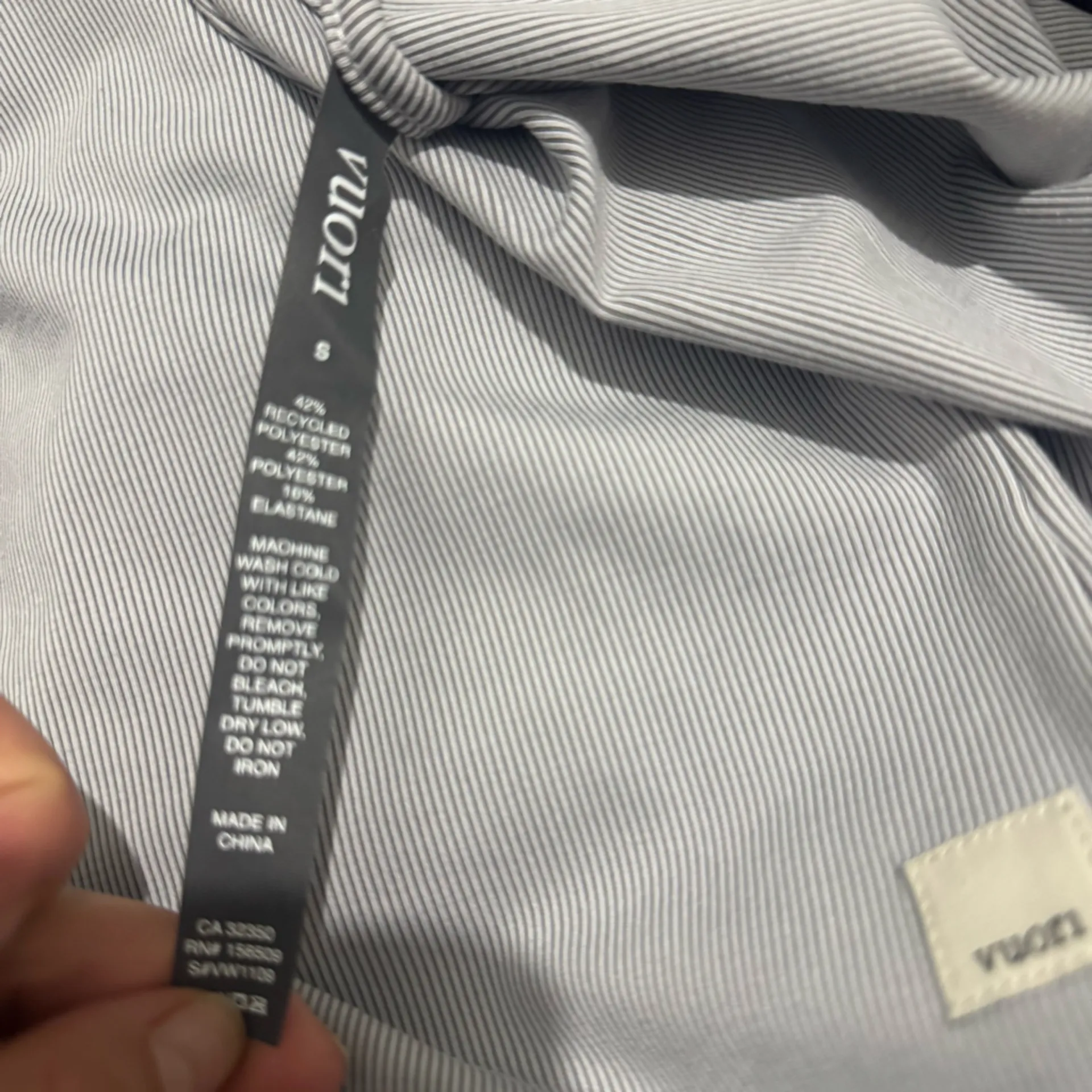 Vuori Lux Rib Avant Top in Pale grey heather Size Small - Image 4