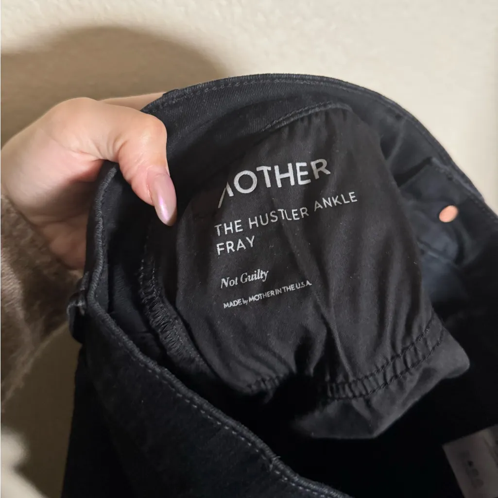 Mother The Hustler Ankle Fray Jeans Not Guilty Size 32‎ Black - Image 11