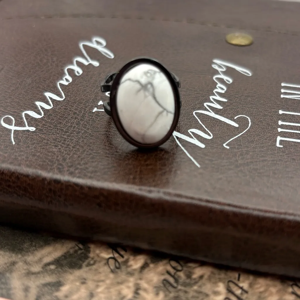 Handmade Howlite Stone Ring on Black Stainless Steel Adjustable Band - Image 4
