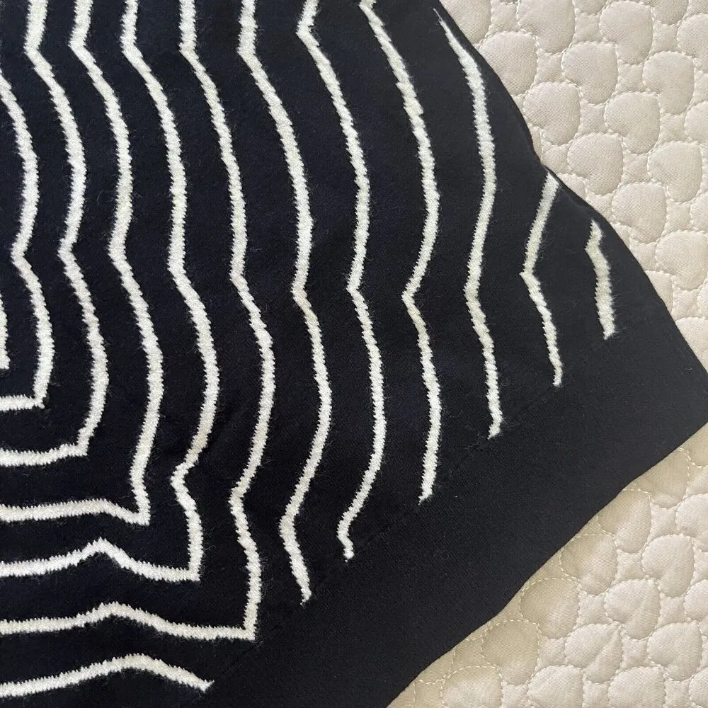 NWOT Marc by Marc Jacobs Womens Top Knit Sweater Sz M Short Sleeve $268 - Image 5