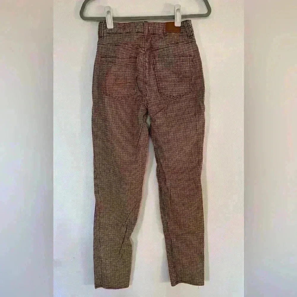 American‎ Eagle Mom Jean w/ pattern. Size 2 extra long. Brown and black colored. - Image 6