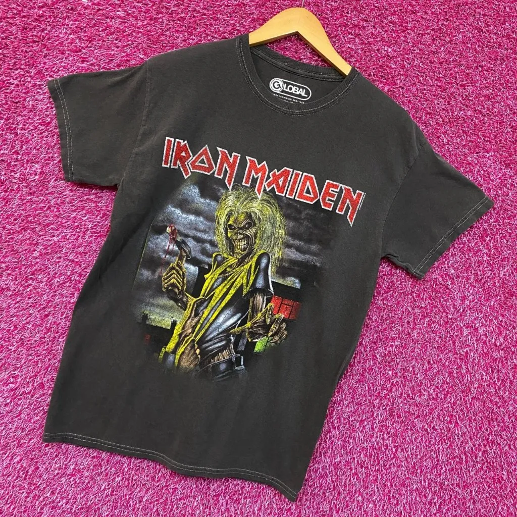 Iron Maiden Distressed Killers Rock tshirt size Small - Image 3