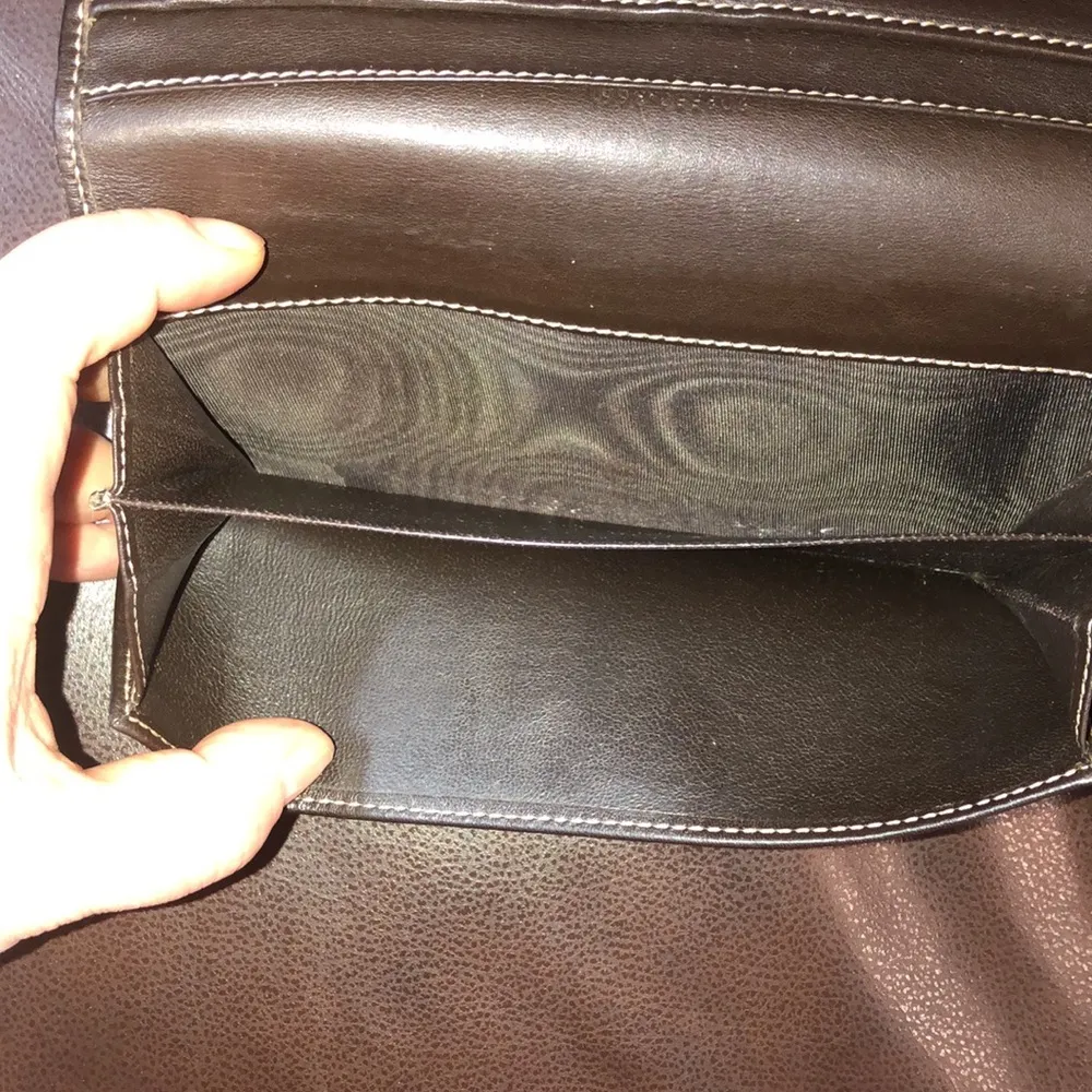 Authentic GUCCI GG Monogram Canvas Leather Heart Continental Full Length Wallet - Image 7