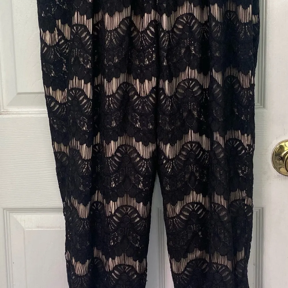 Tracy Reese Women's Black Lace Sleeveless Jumpsuit Romper V Neck Size 12 - Image 6